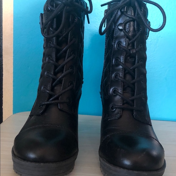 Guess Heeled Ankle Boots 6.5M - Worn Once - Picture 2 of 5